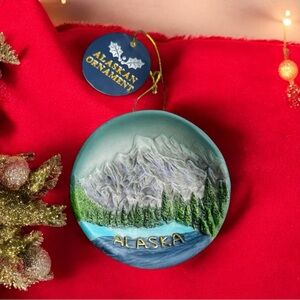 Alaska Round Christmas Ornament Souvenir Mountain & Water Nature Scene New